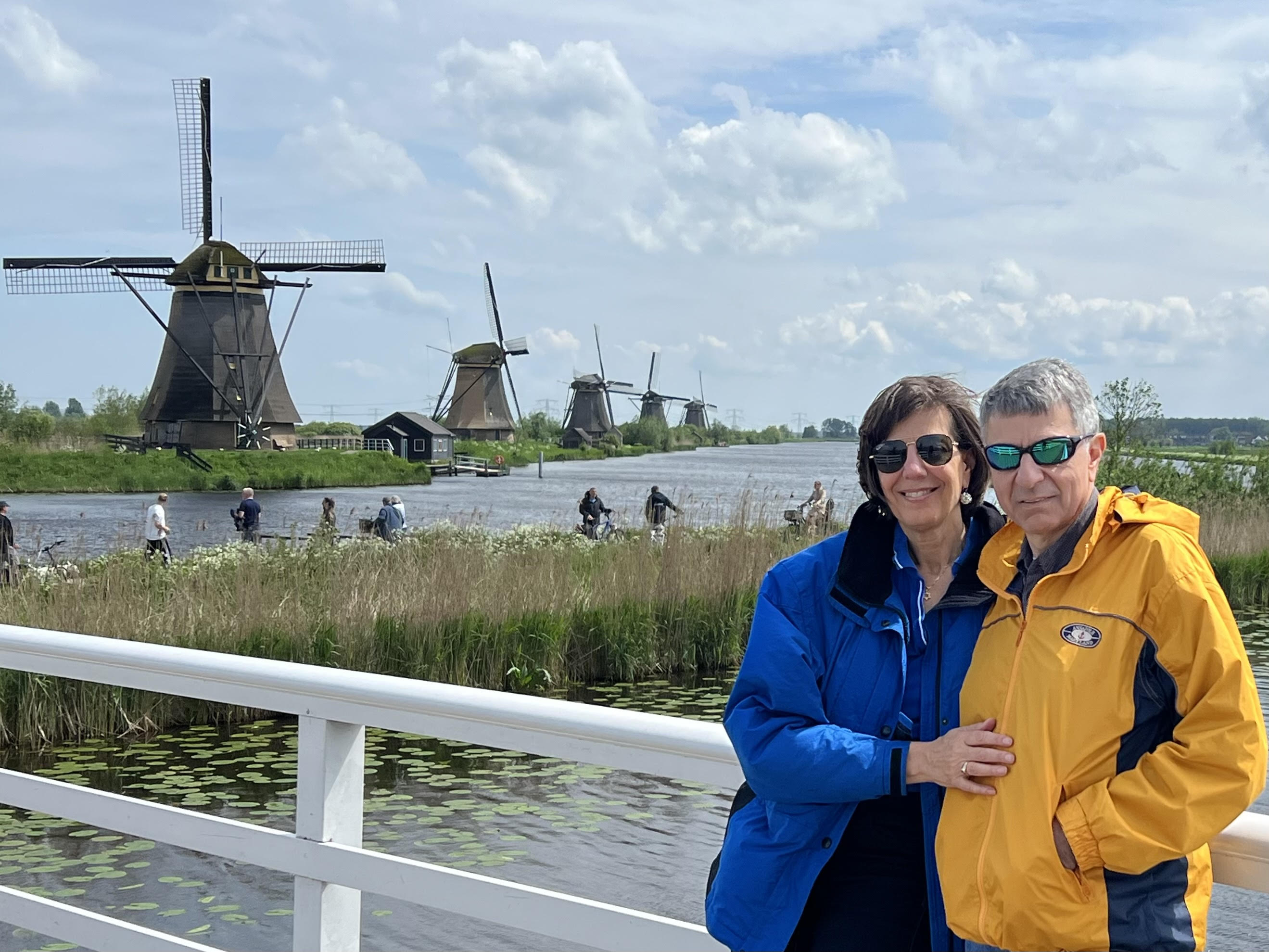 Victor & Jennifer Mizrahi with Dutch windmills